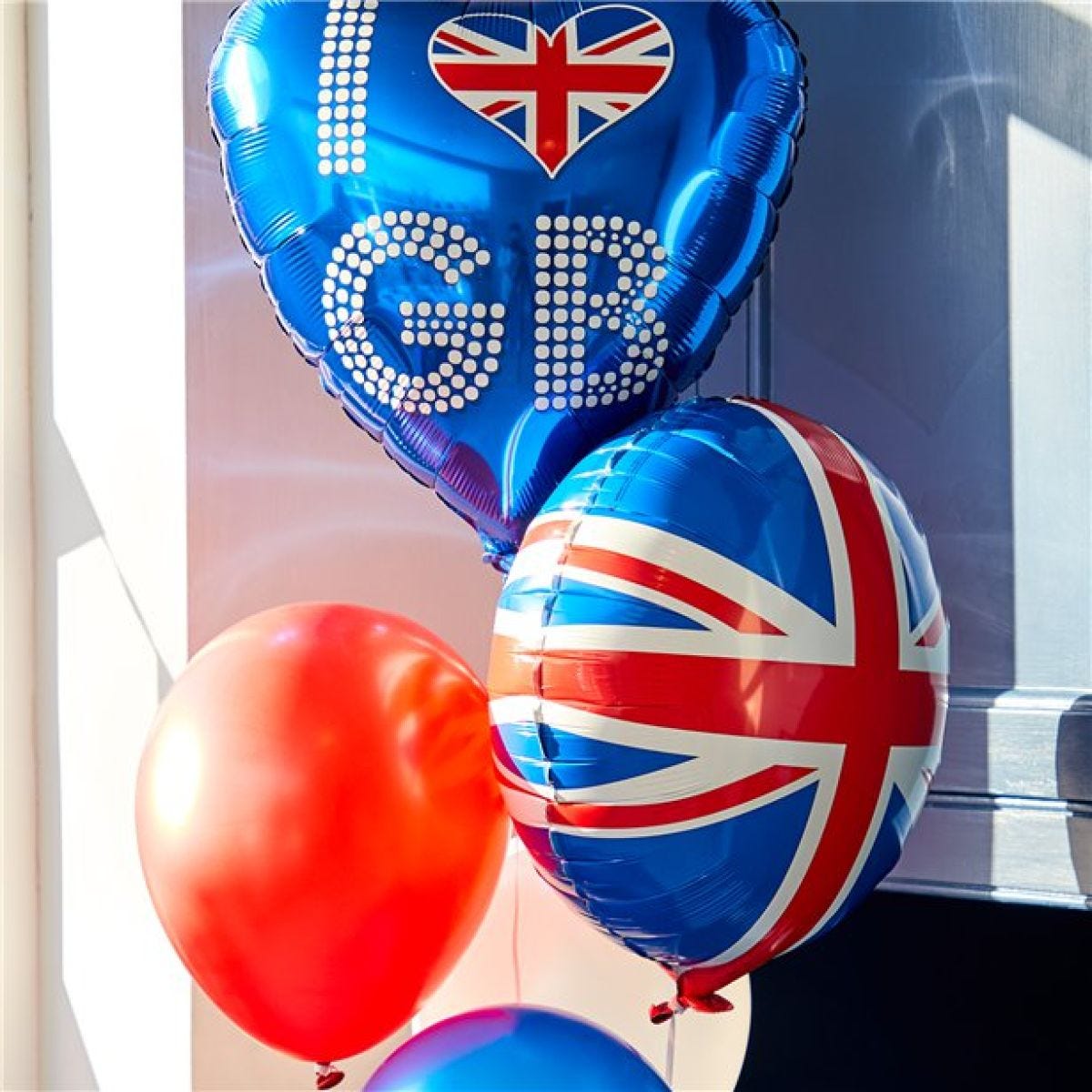 Union Jack Design Round Foil Balloon - 18"