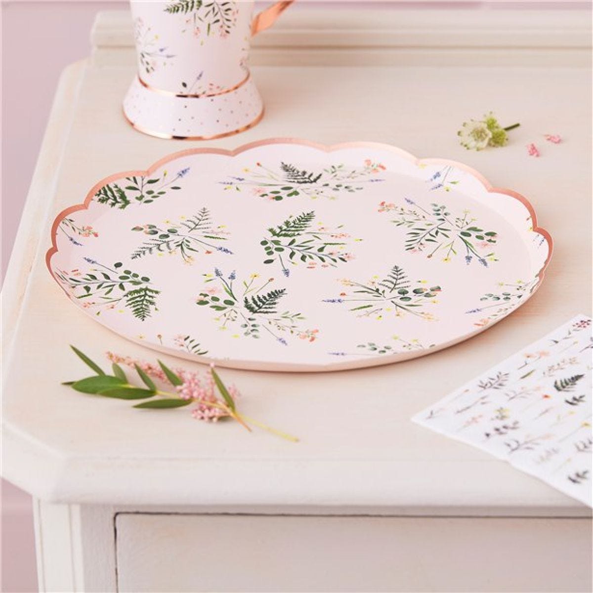 Rose Gold Floral Paper Plates - 21.5cm (8pk)