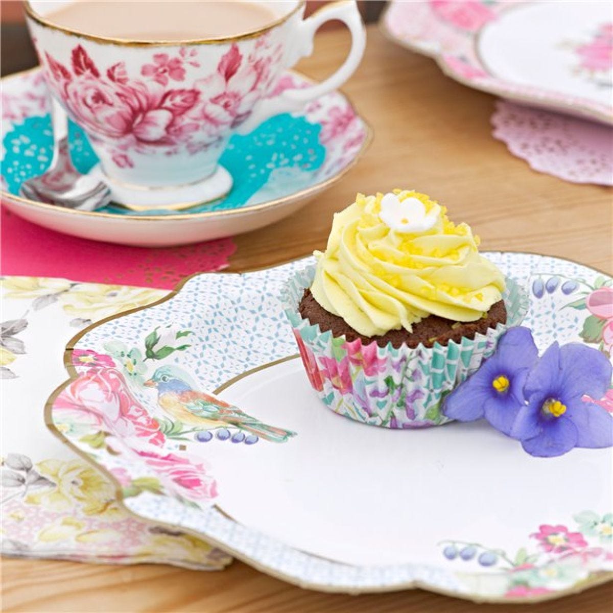 Vintage Tea Party Paper Plates - 21cm (12pk)